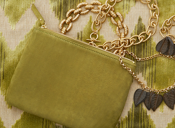 LEATHER CLUTCHES