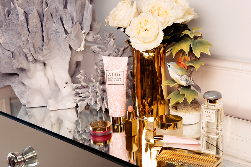 SKIN SAVERS